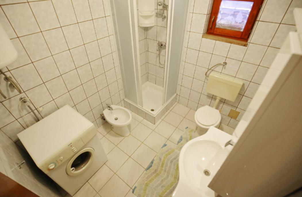 Apartmani Mirjana ทริบานี-ครุสชิซา ภายนอก รูปภาพ
