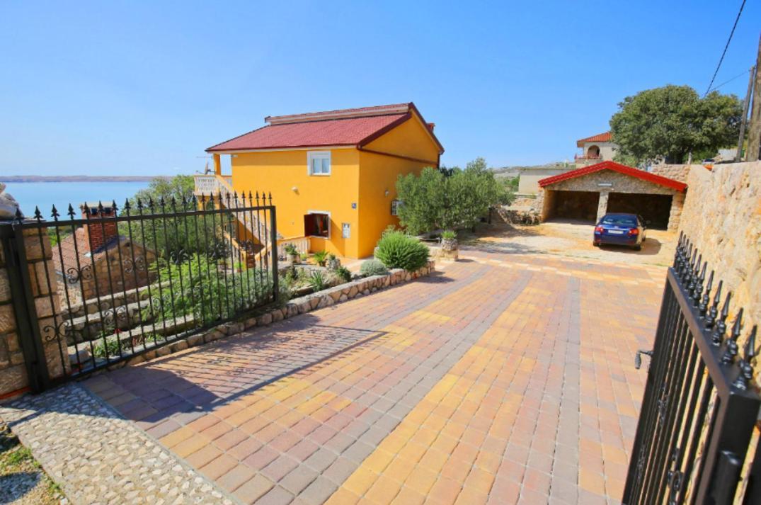 Apartmani Mirjana ทริบานี-ครุสชิซา ภายนอก รูปภาพ