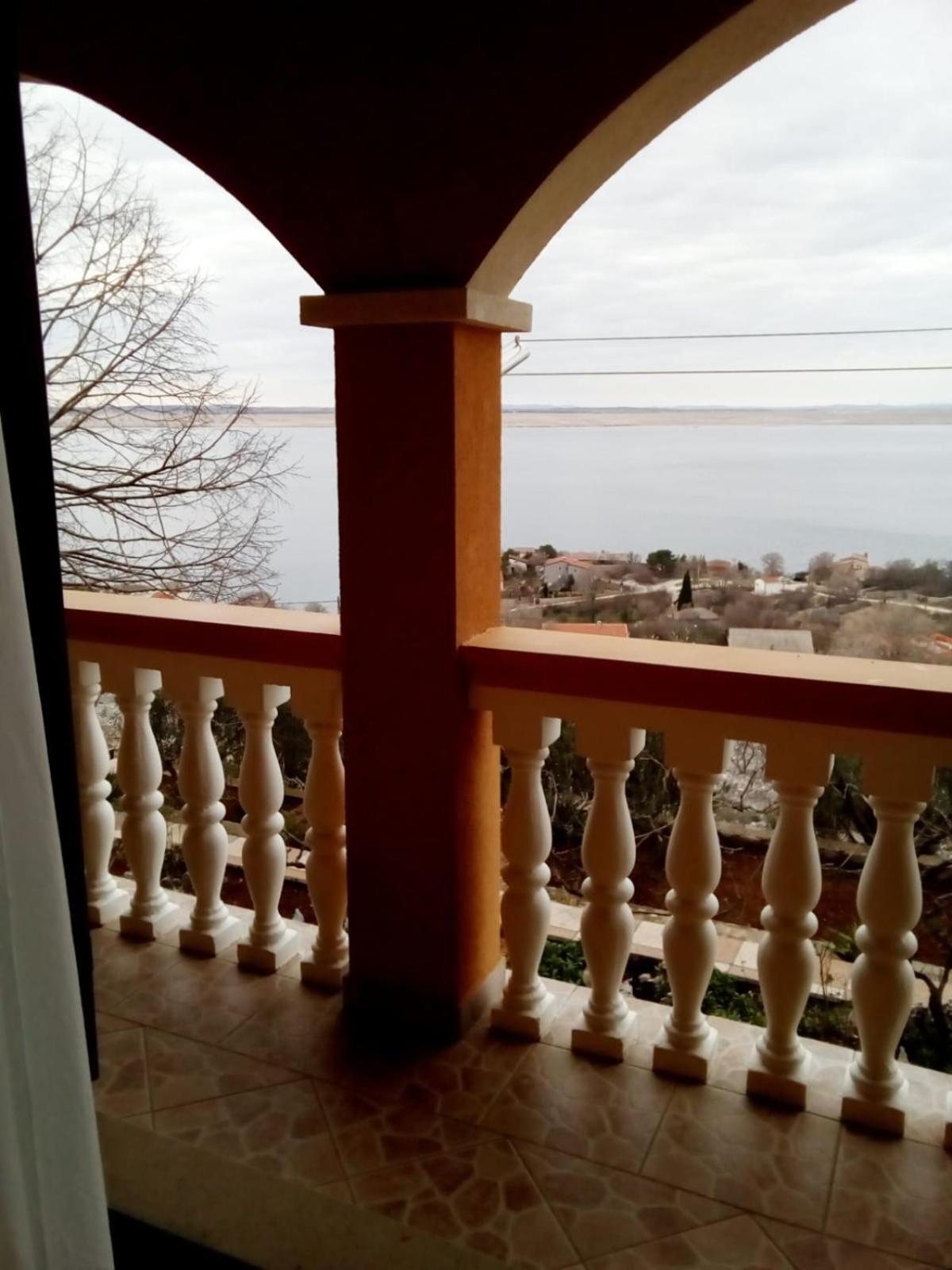 Apartmani Mirjana ทริบานี-ครุสชิซา ภายนอก รูปภาพ